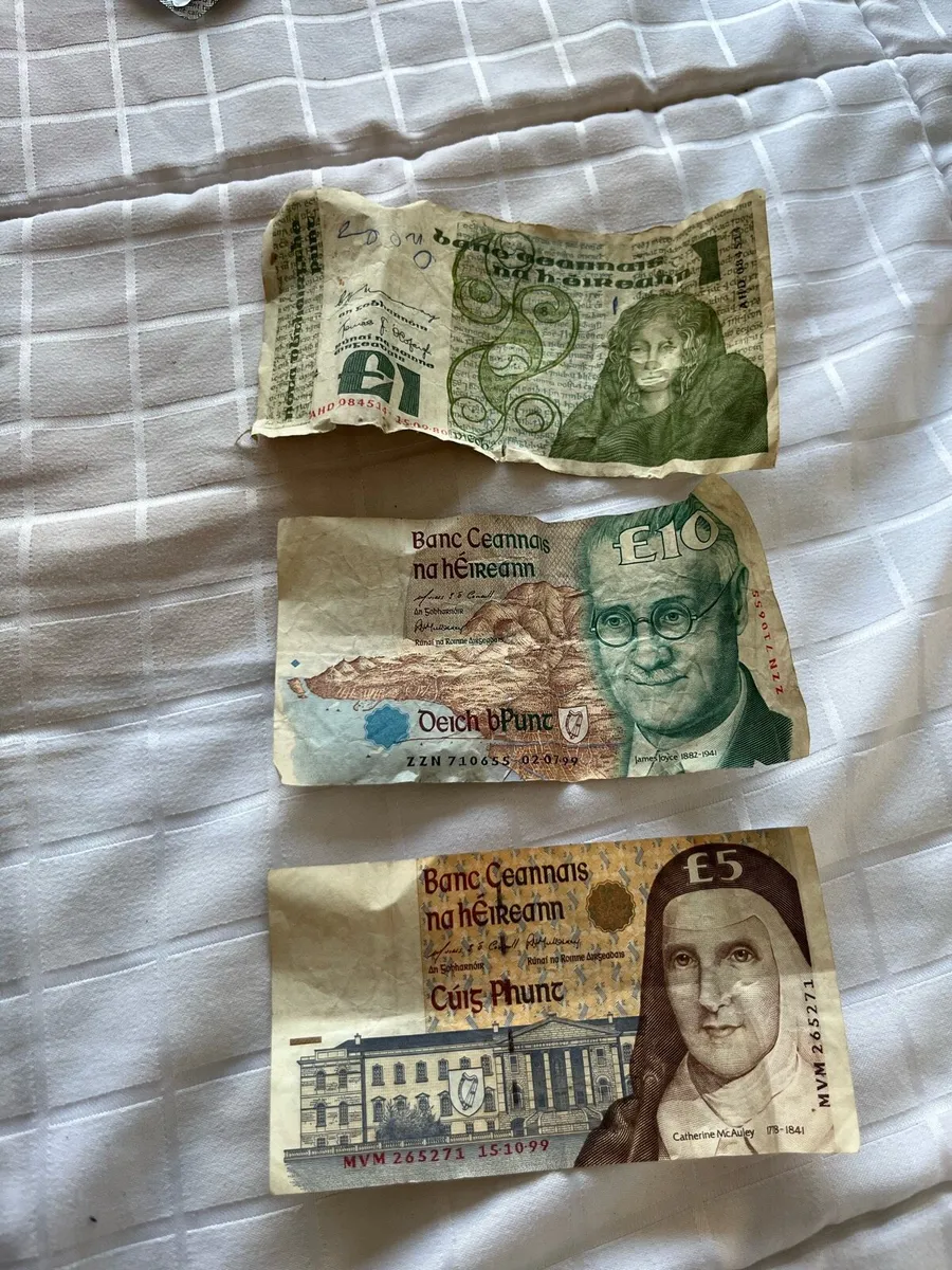 Bank notes