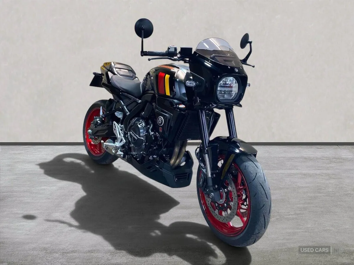 Suzuki Other T Gsx800Ttrqbm6 (26My) - Image 3