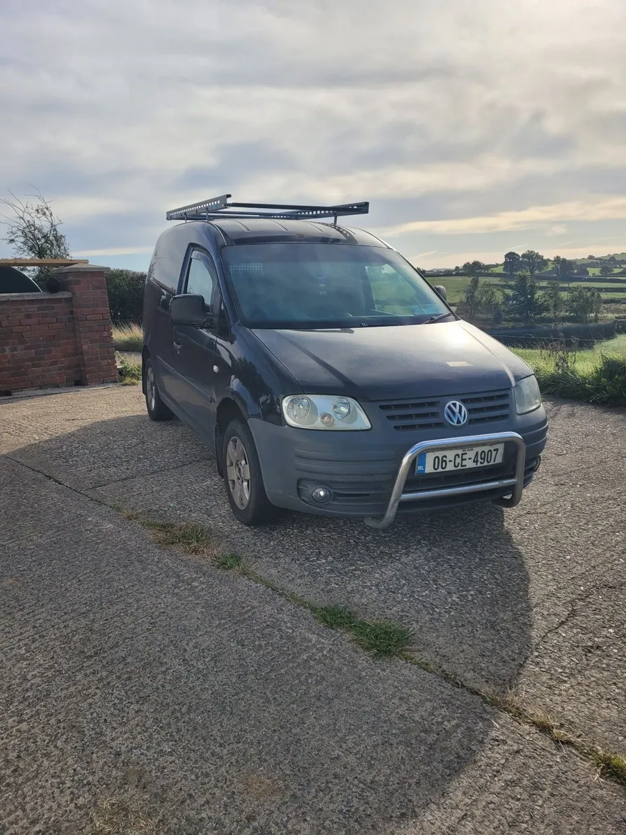 Volkswagen Caddy 2006 - Image 2