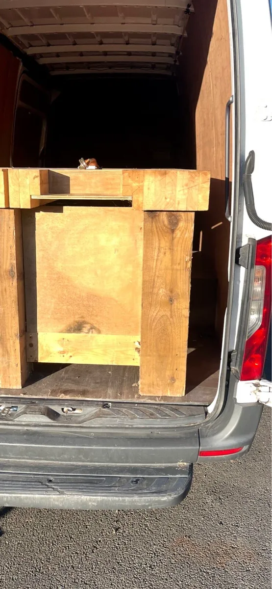 Wooden workbench - Image 3