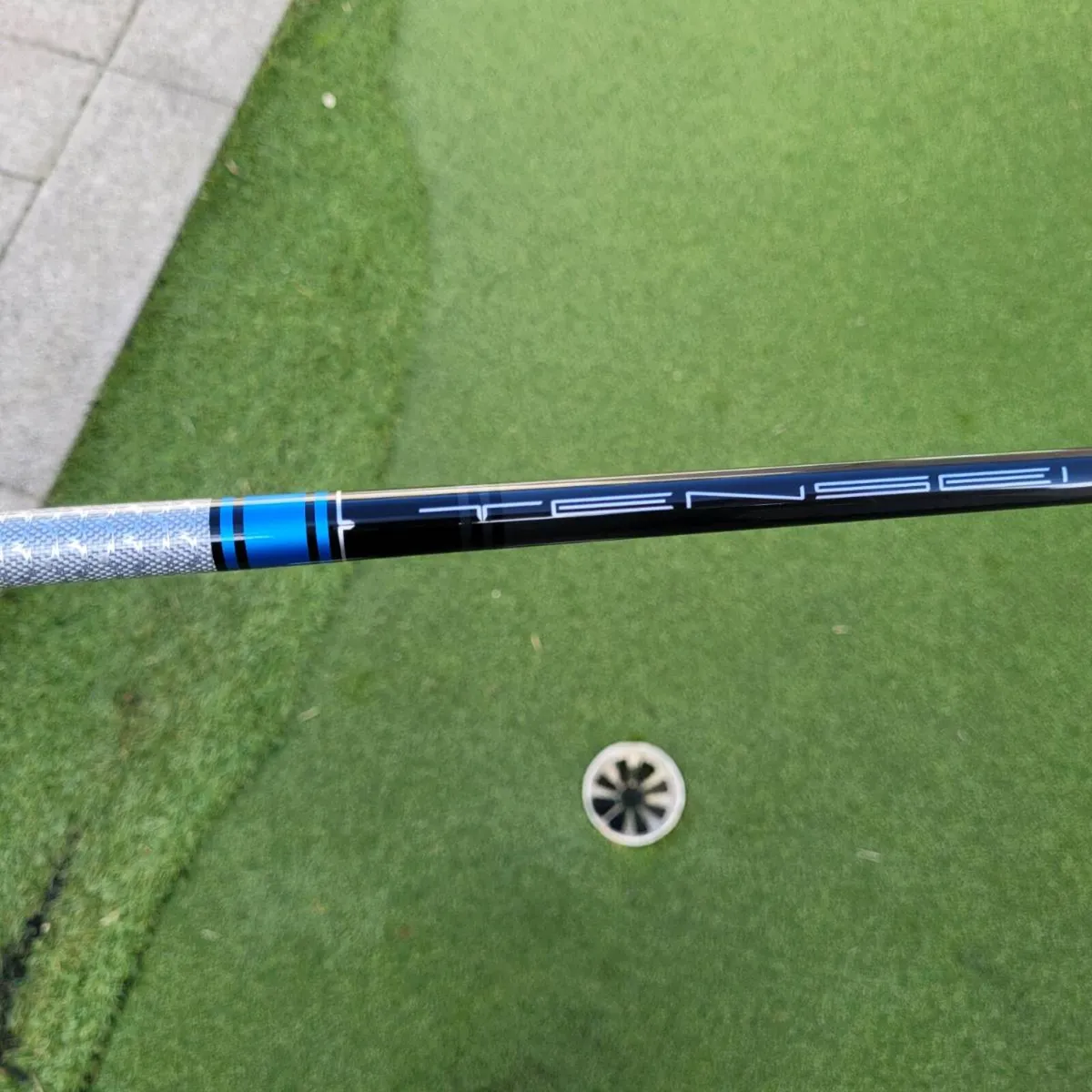 Titleist shaft Tensei Blue 55 gram x-stiff - Image 1