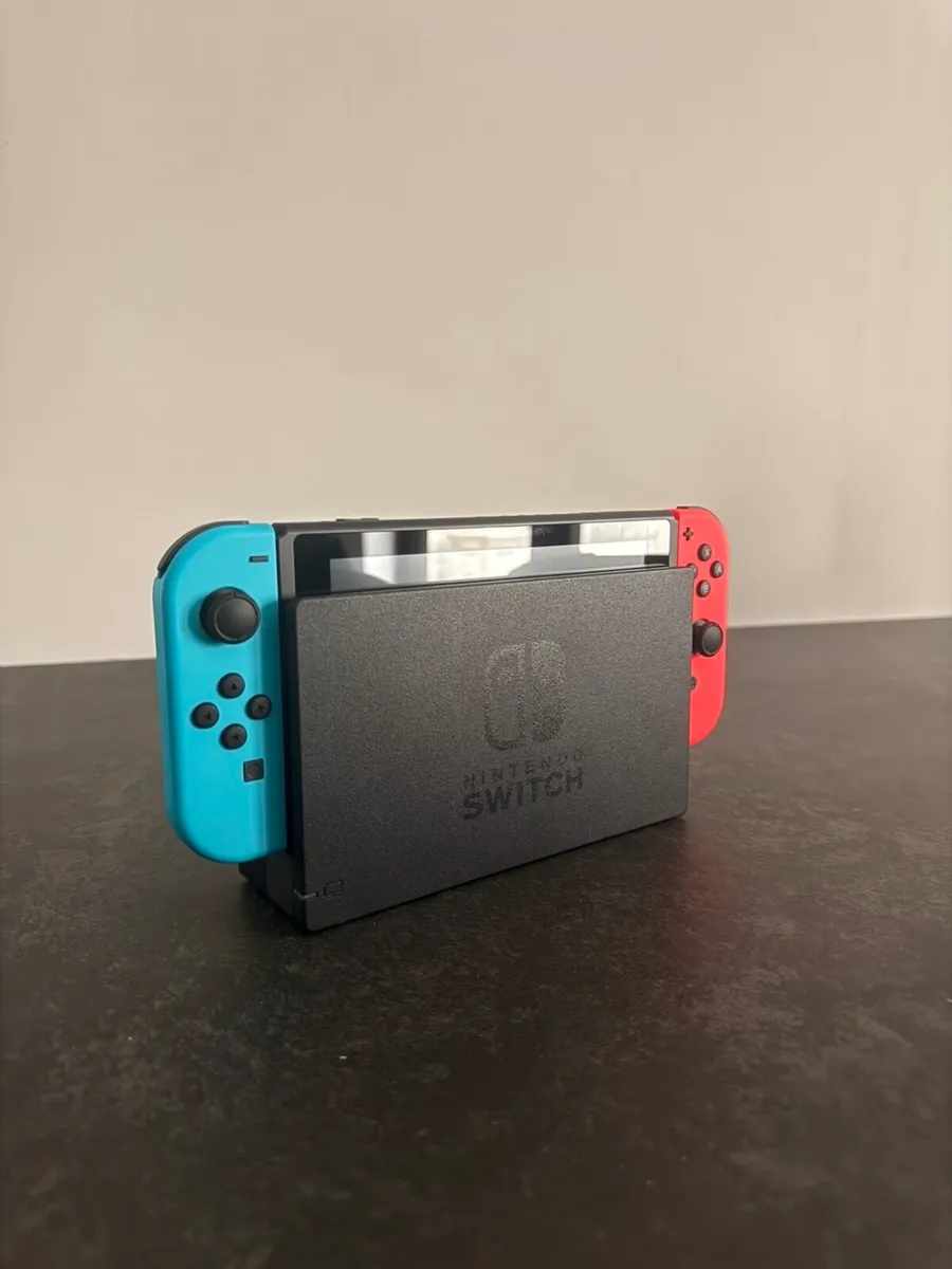 Full Nintendo Switch Bundle - Image 2