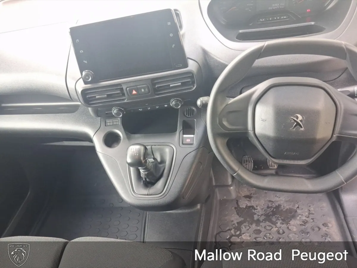 Peugeot Partner ACTIVE PLUS 1.5 HDI    12 Months W - Image 4