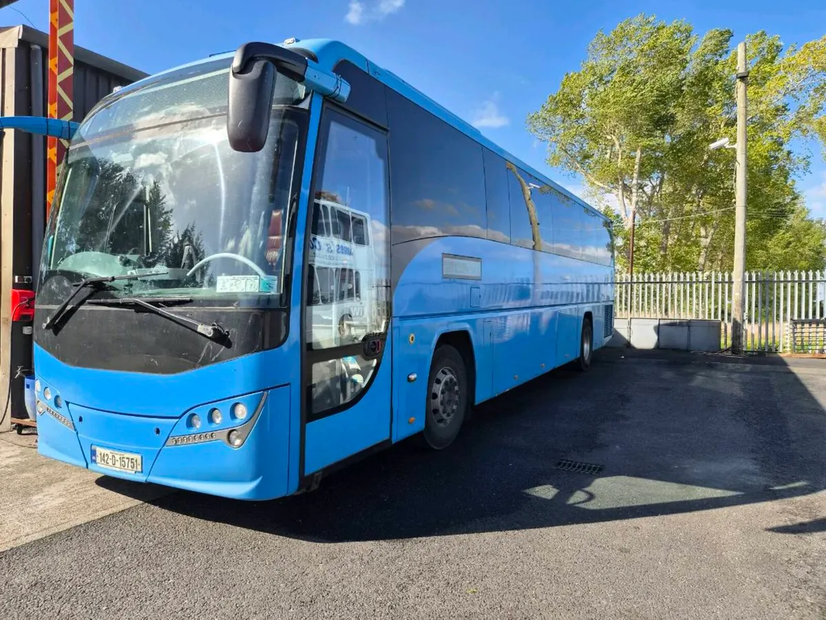Coach - Image 1