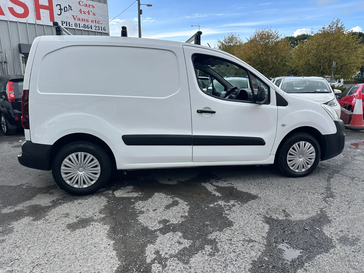 Peugeot Partner 1.6 Diesel DOE LOW KMS - Image 4