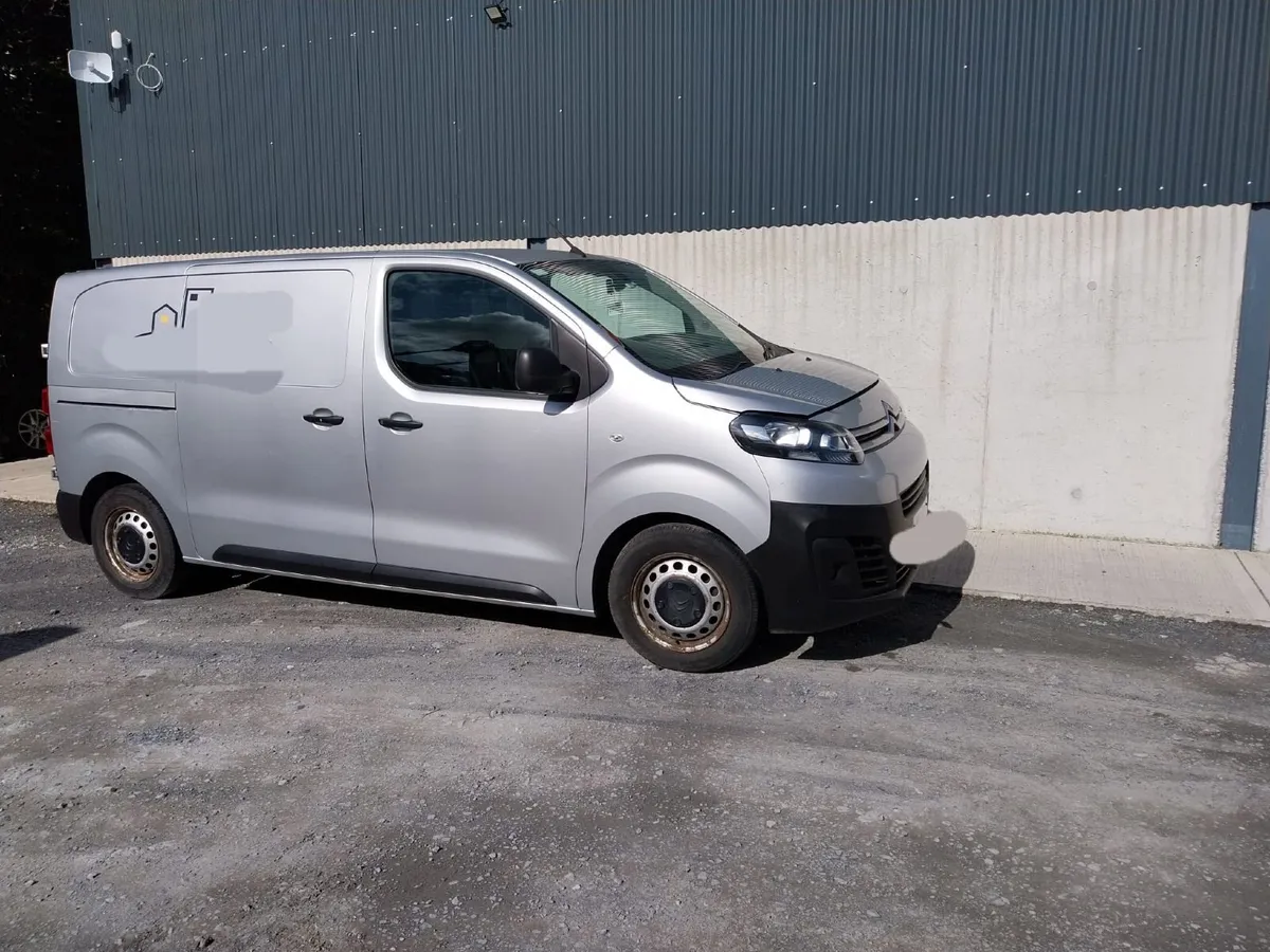 2019 Citroen Dispatch - Image 1