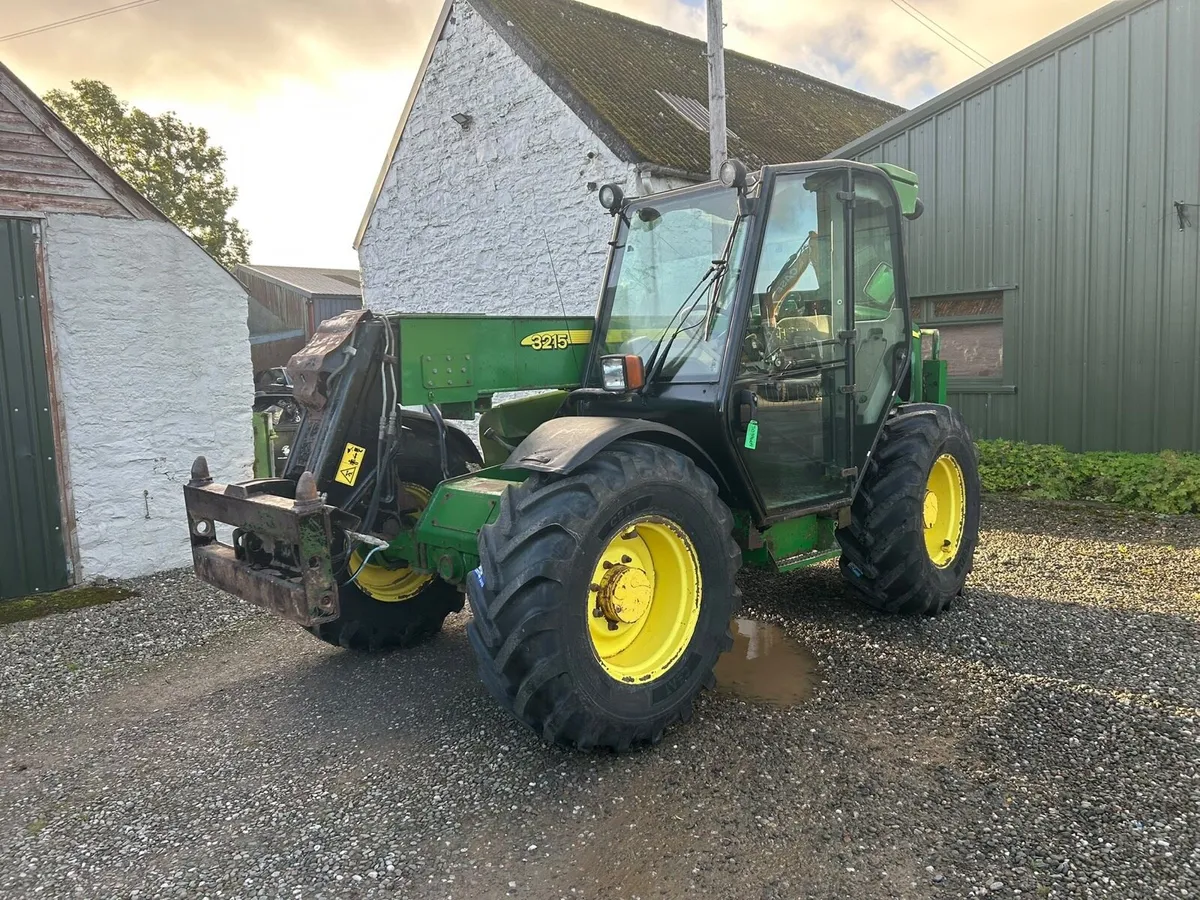 John Deere 3215 Loader 2006 (6675 hours) - Image 1