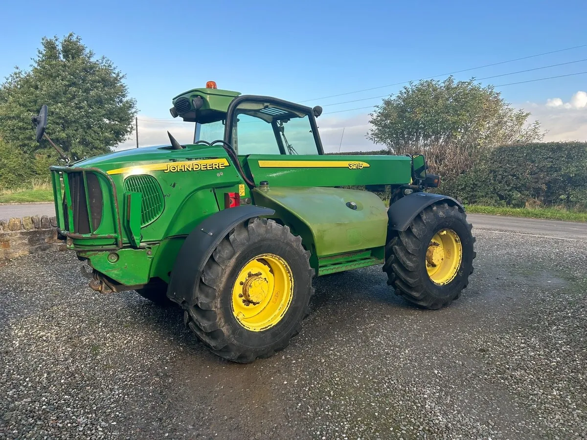 John Deere 3215 Loader 2006 (6675 hours) - Image 3