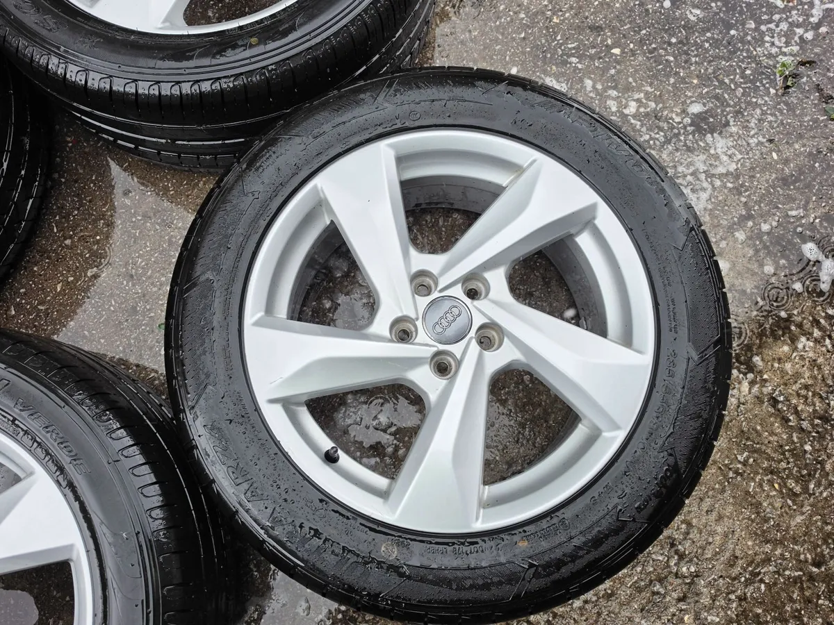Audi Q3 R18 Original Alloy Wheels - Image 4