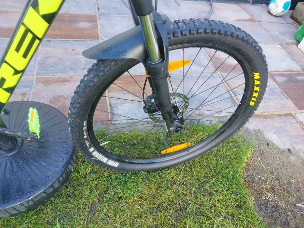 Trek Marlin 5 Gen 3 - Image 3