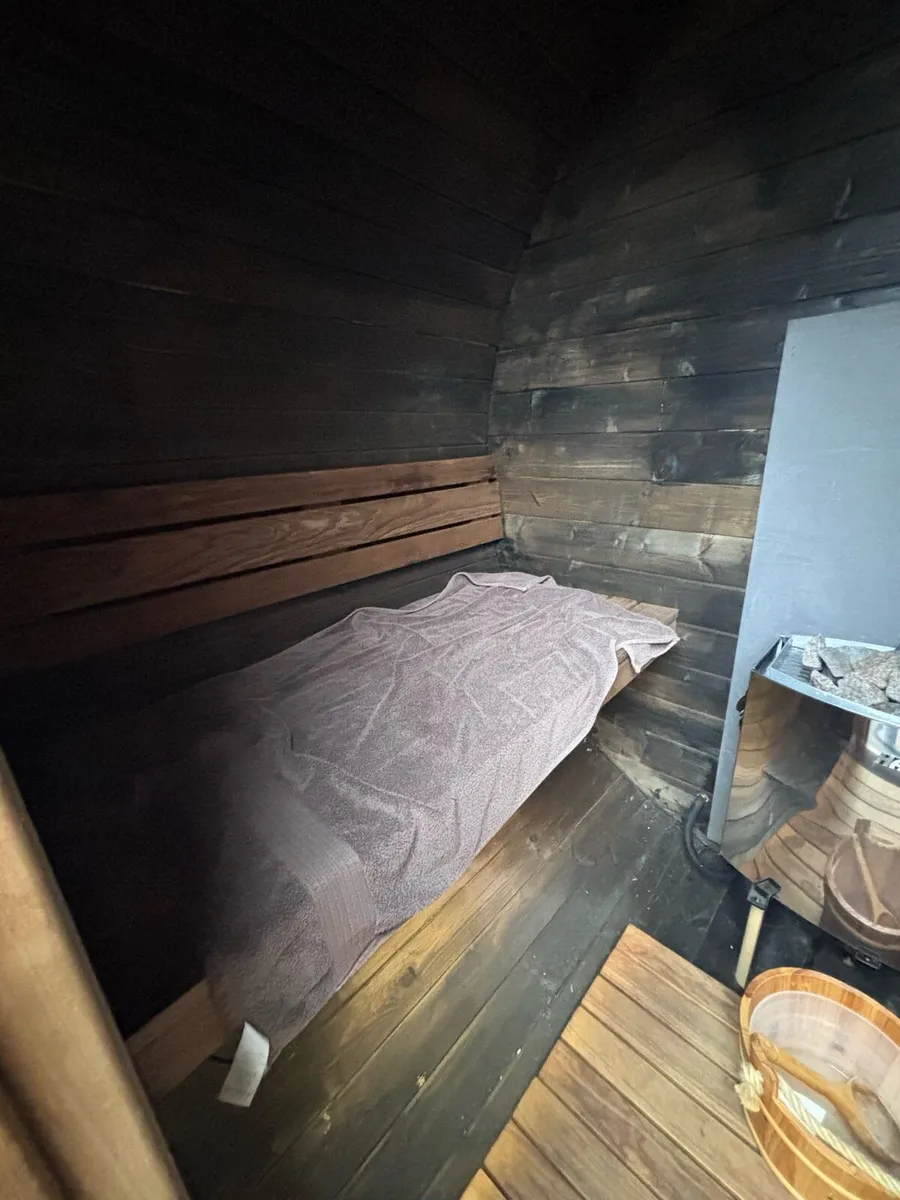 4 person barrel sauna - Image 3