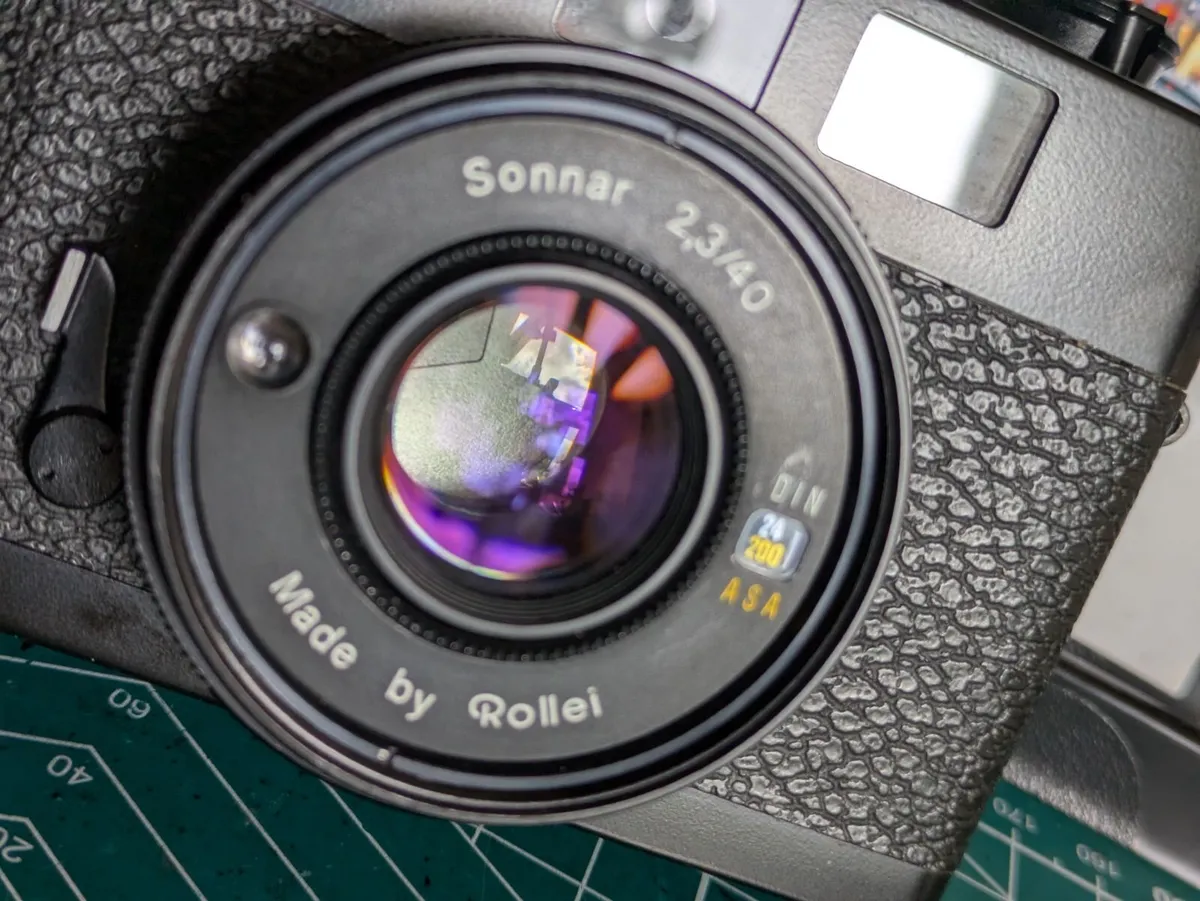 🎞️ Rollei XF 35 📷 Carl Zeiss Sonnar lens 💥 - Image 4