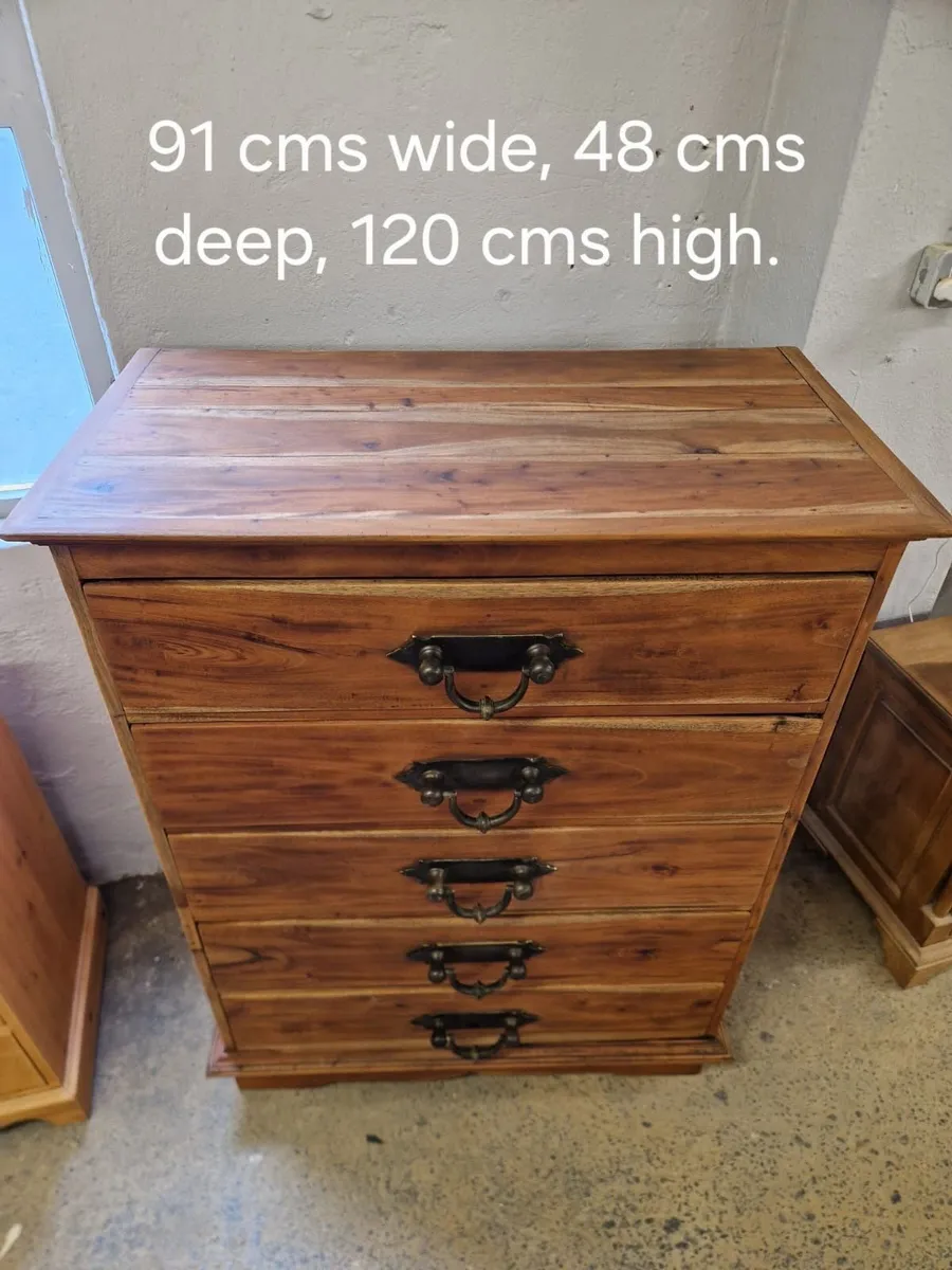 Large Indian rosewood chest of drawers - Image 3