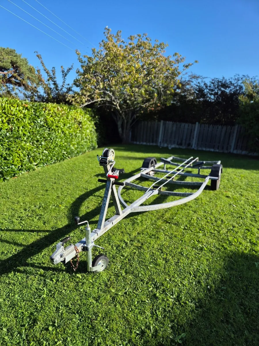 19' Sheelin Lake Boat Trailer - Image 1