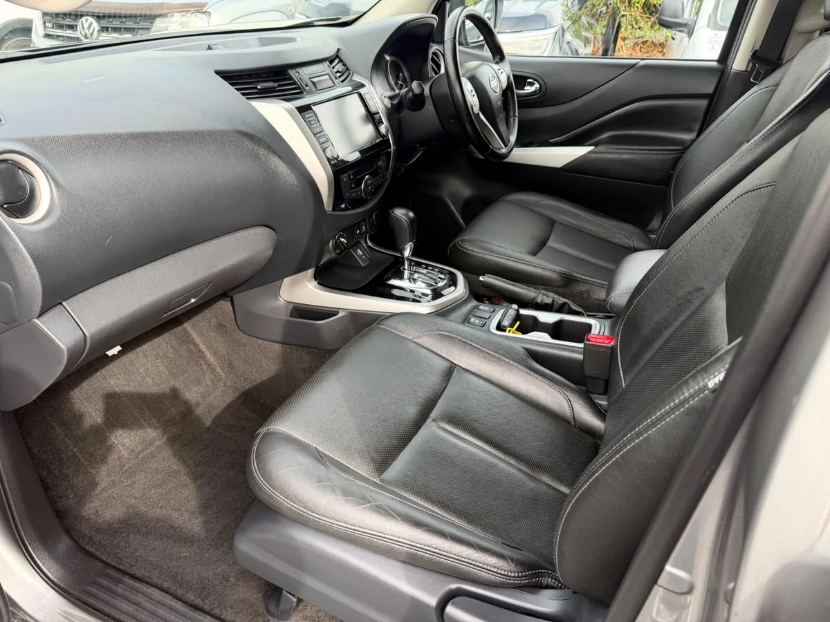 2021 NISSAN NAVARA 2.3 DCI 190 TT 4WD TEKNA - Image 4