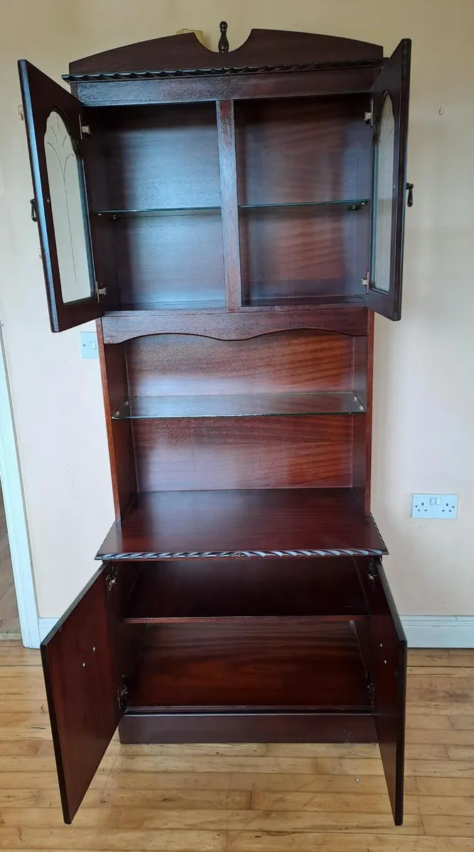 Furniture - Image 4