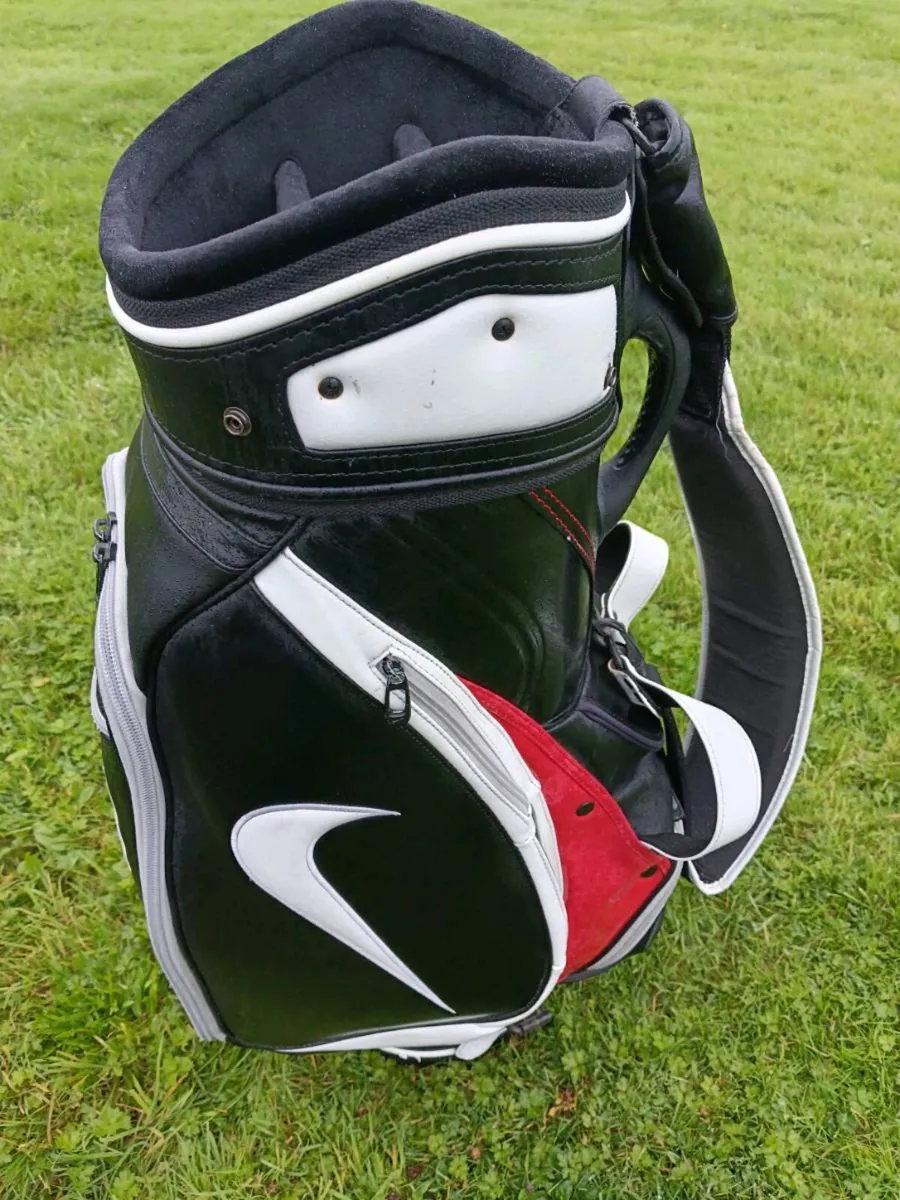 Nike Tour Bag. Rare. - Image 1