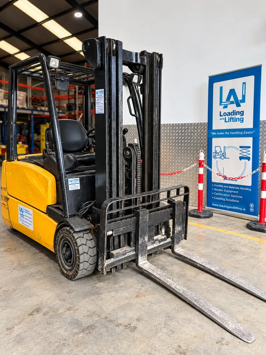 Electric Forklift Trade Sale - Image 3