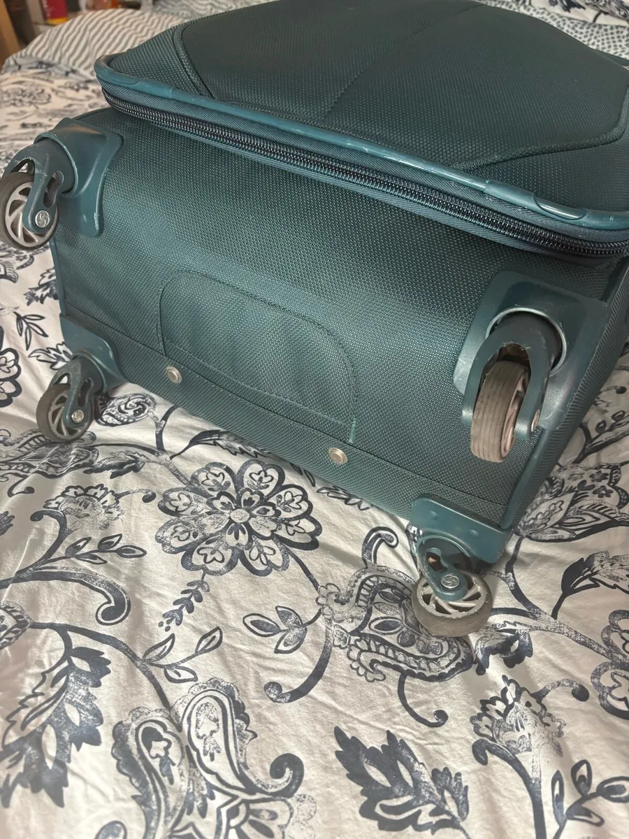 Suitcase - Image 4