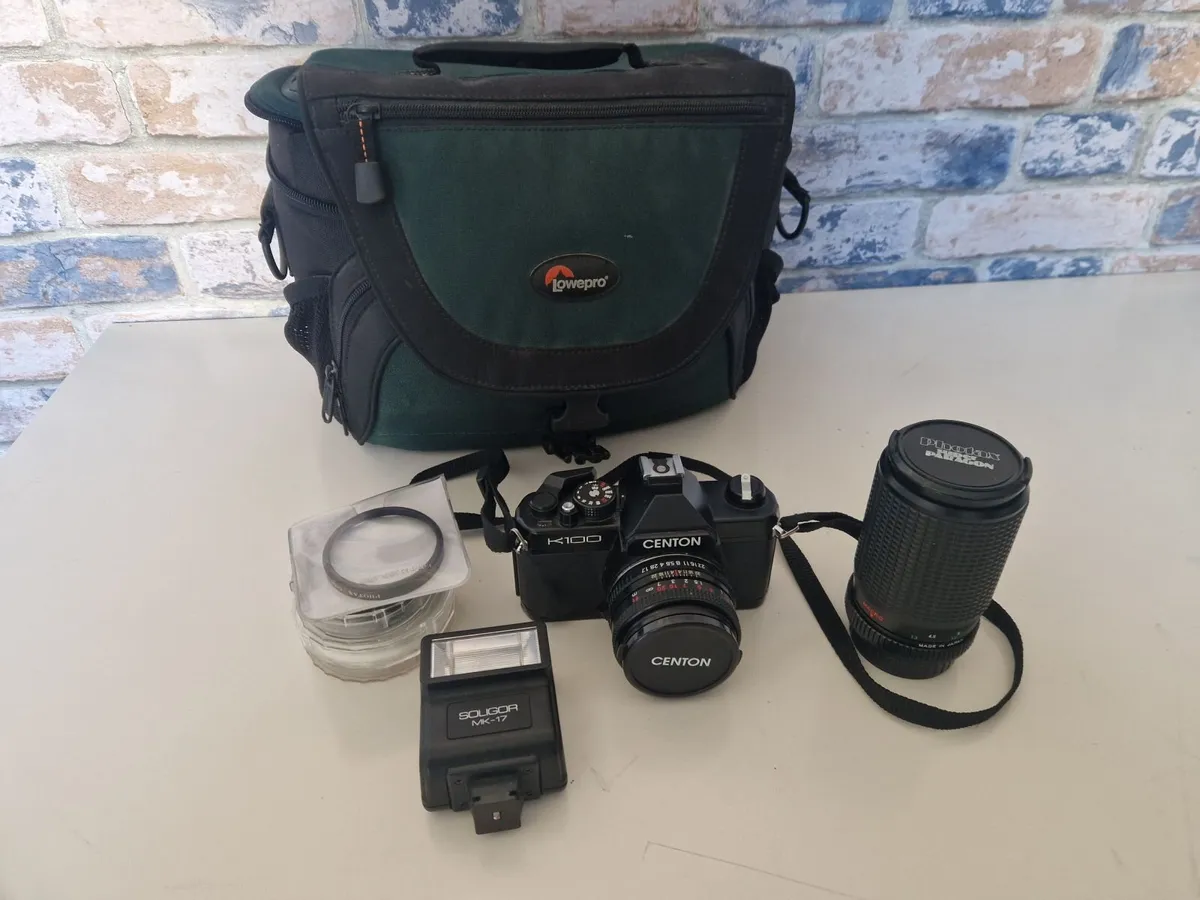 Centon K100 SLR Camera - Image 1