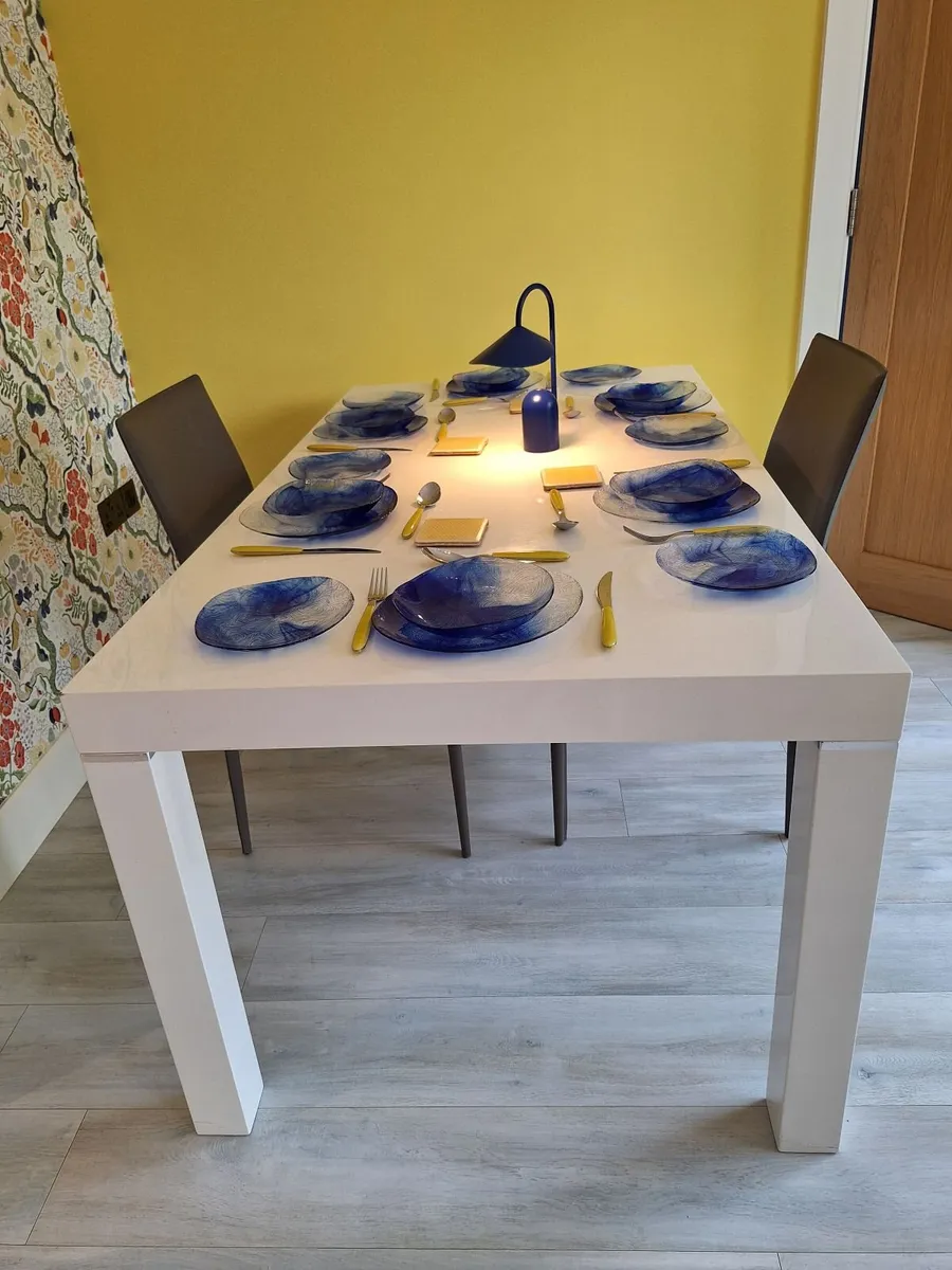 Dining Table - Image 2