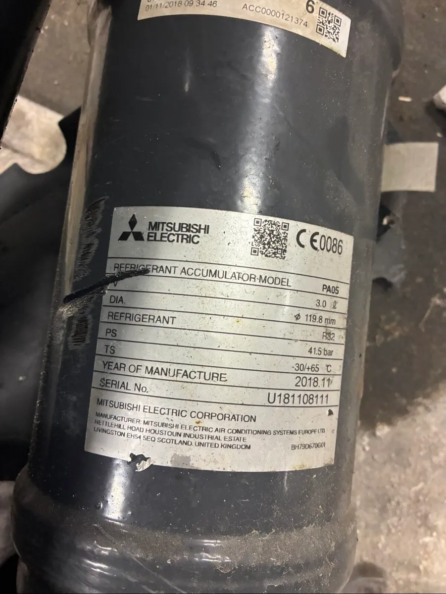 Mitsubishi regrigerant compressor - Image 4