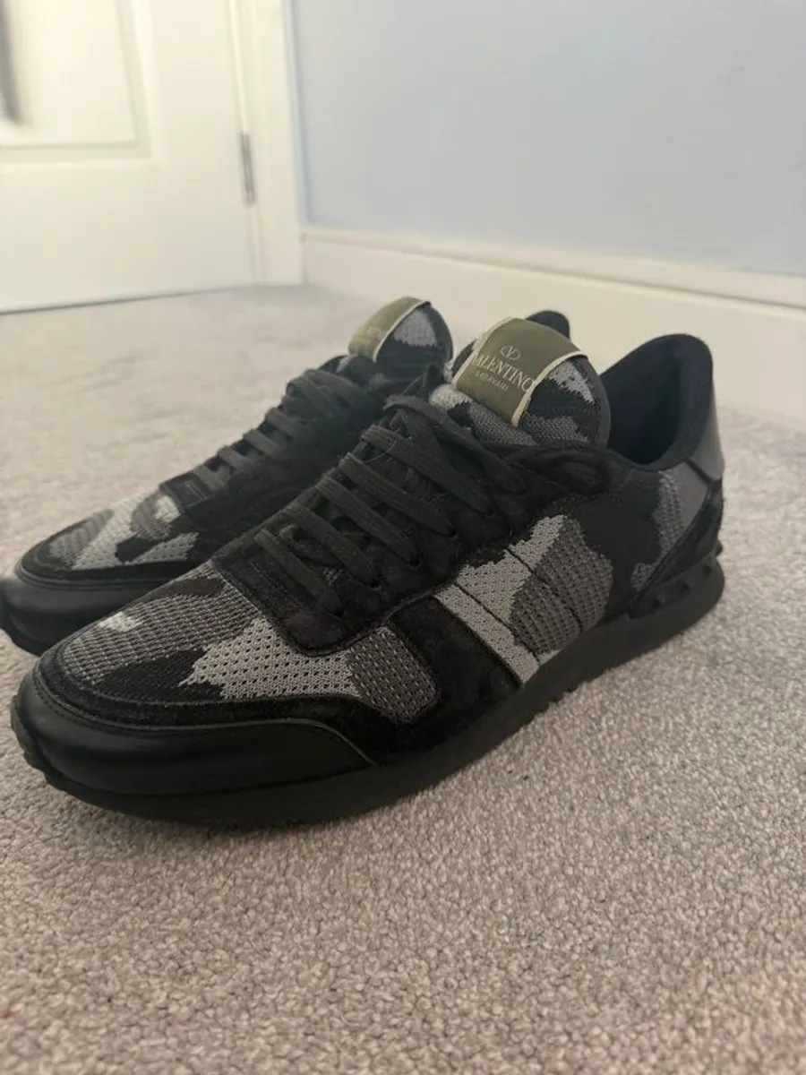 Trainers - Image 1