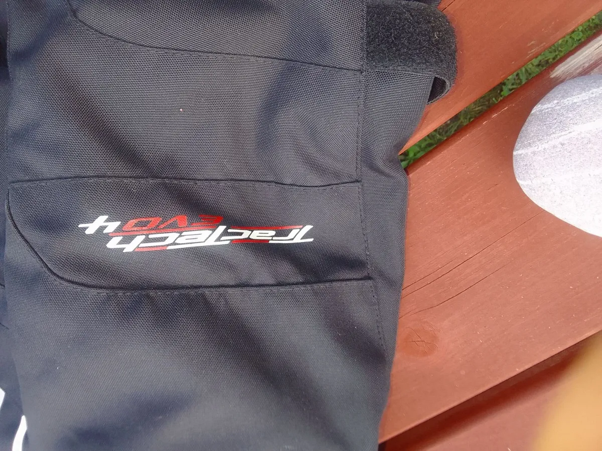 Motorcycle jacket - Image 3