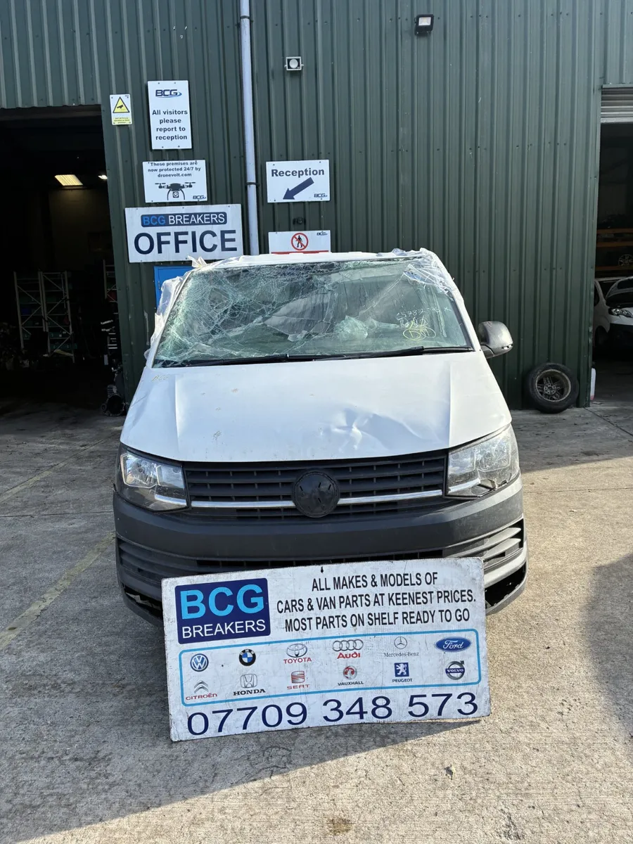 2019 transporter parts breaking - Image 1