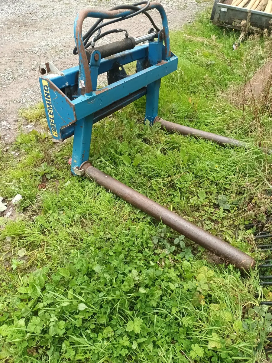 Fleming bale handler - Image 3