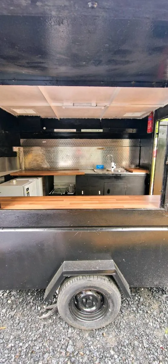 Coffee trailer - Image 3