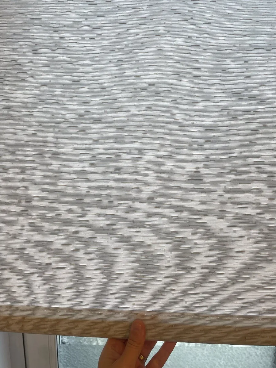 Stratford Grey Roller blinds - Image 4