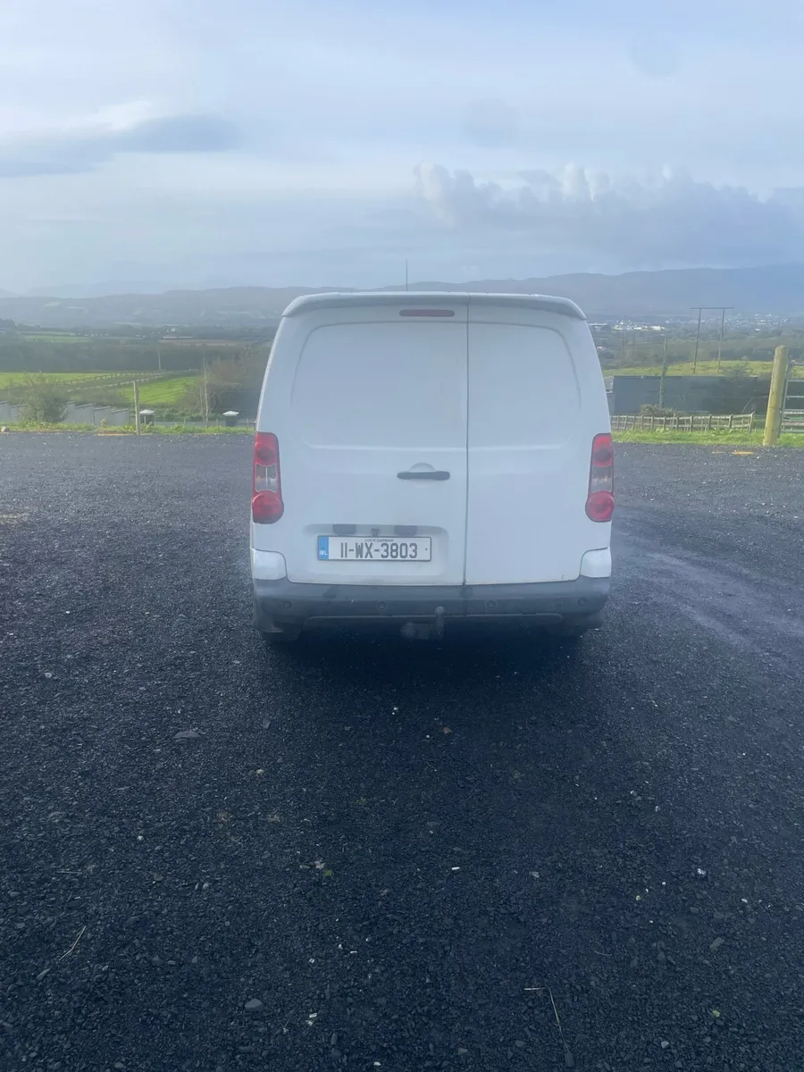 Citron Berlingo - Image 2