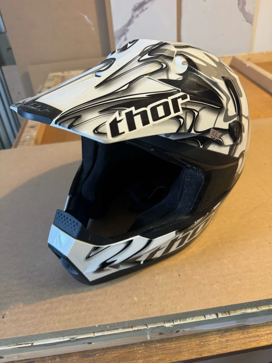 Helmet - Image 2