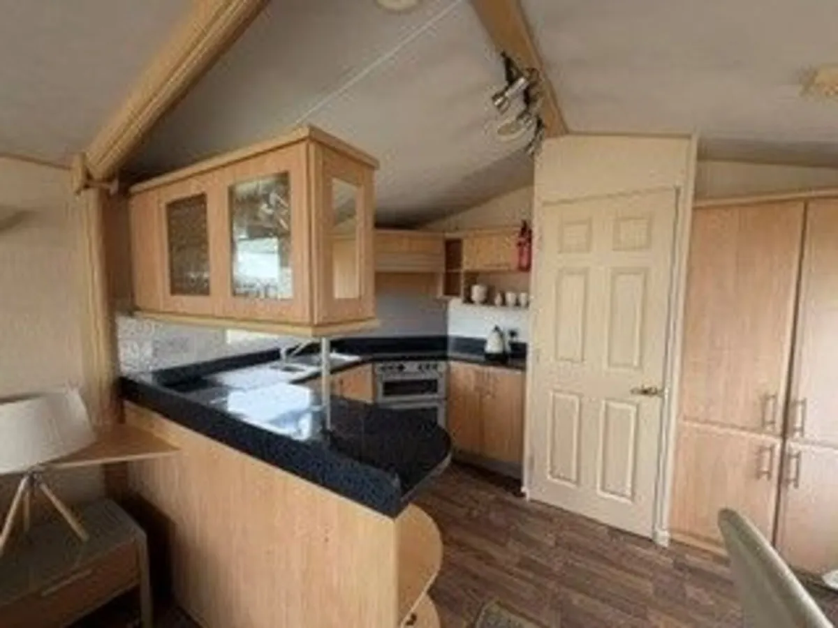 Willerby Aspen Mobile w/Central Heating/Deck/Shed - Image 4