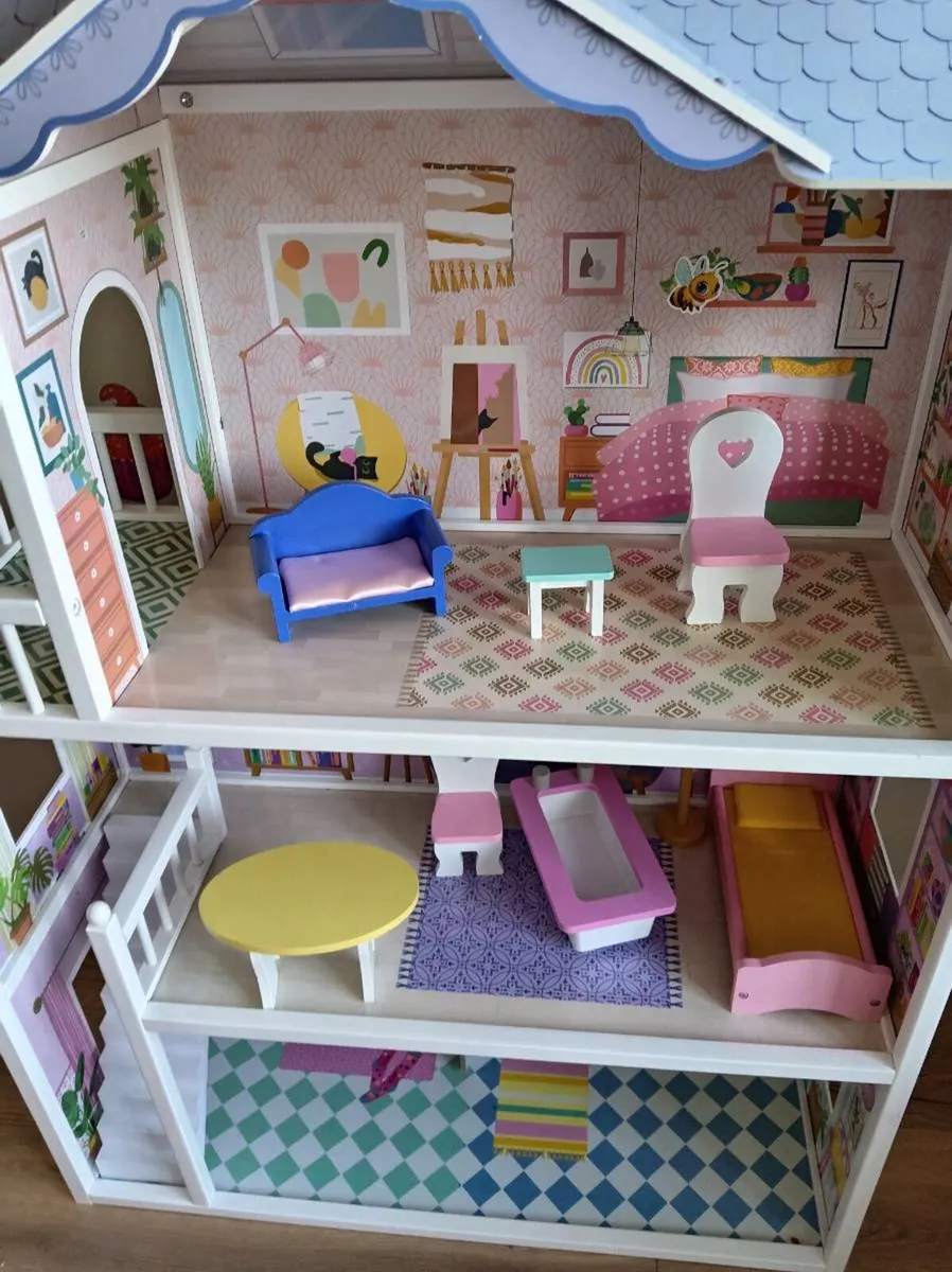 Dolls house - Image 4
