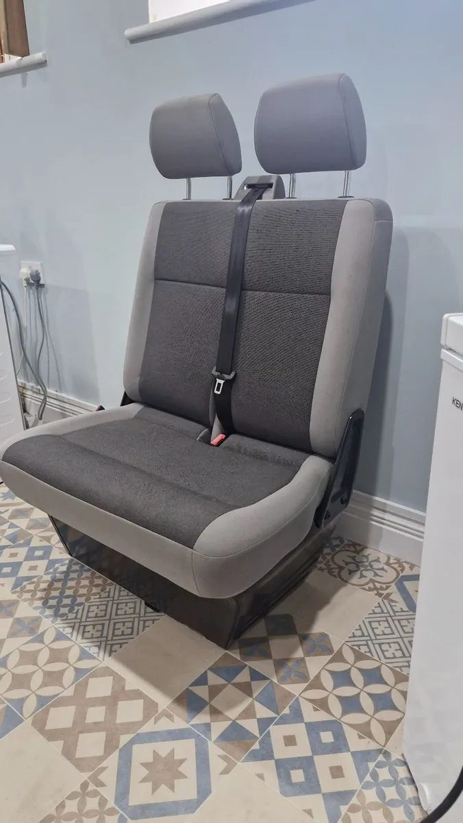 VW T6 Front Bench Seat - Immaculate Condition - Image 3