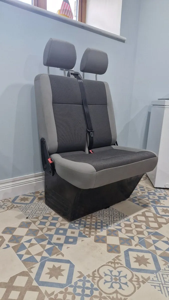 VW T6 Front Bench Seat - Immaculate Condition - Image 4