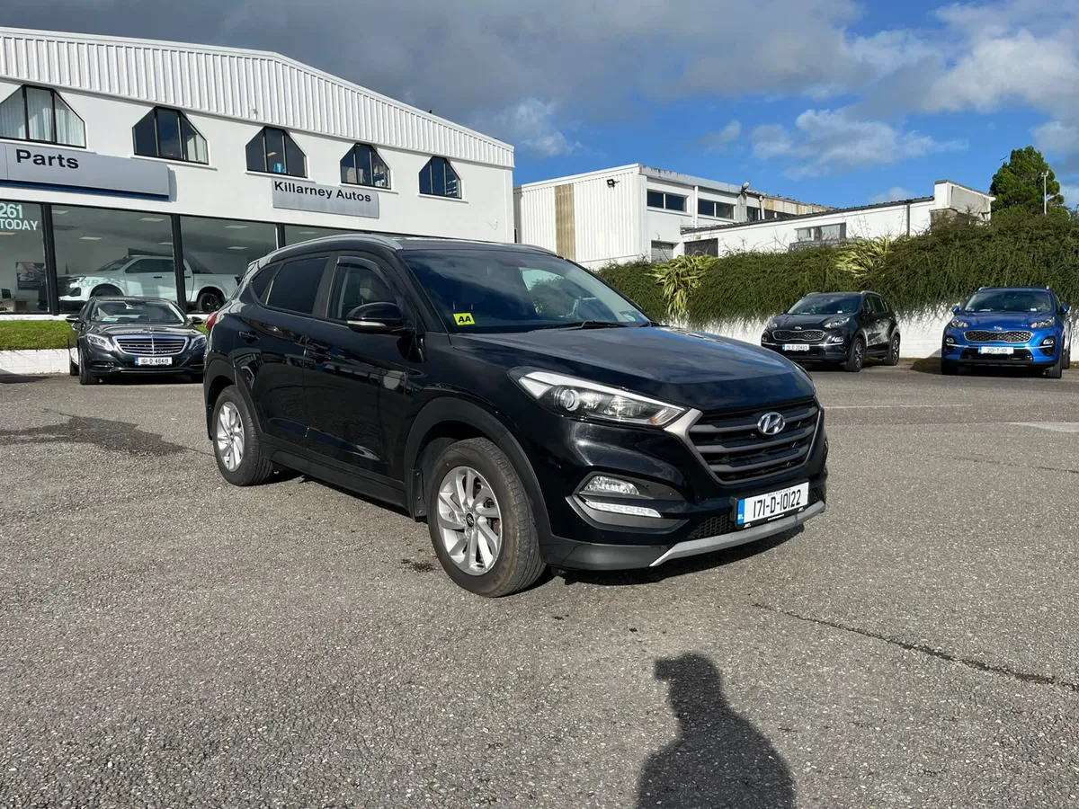 Hyundai Tucson Executive 2 Seat Commercial 2017 - Image 1