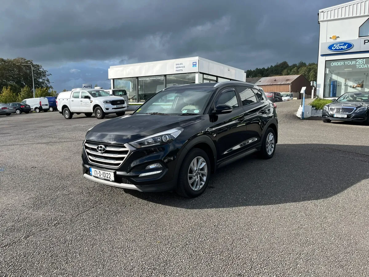 Hyundai Tucson Executive 2 Seat Commercial 2017 - Image 3