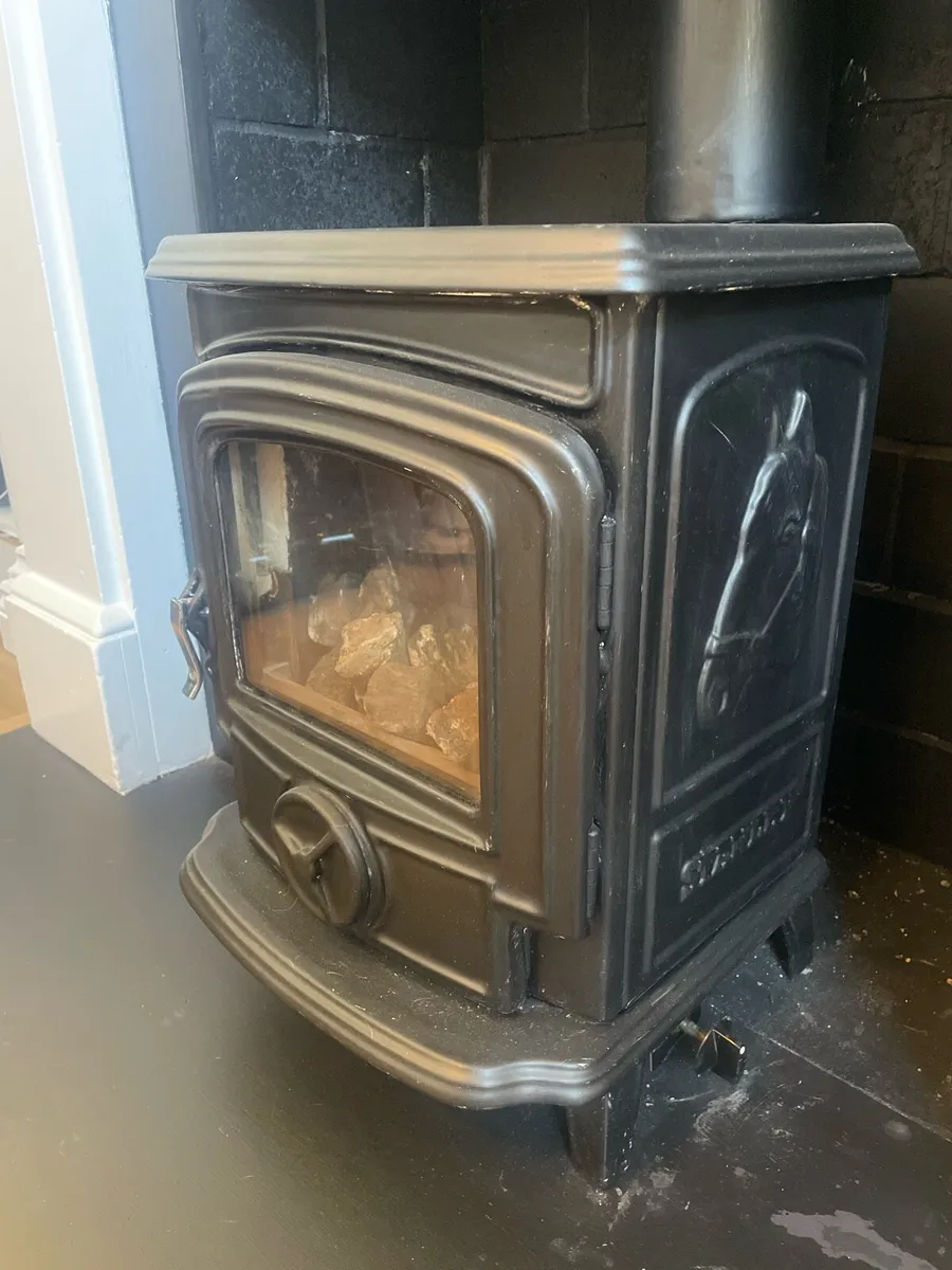 Waterford Stanley Gas Stove cast iron horse head - Image 1