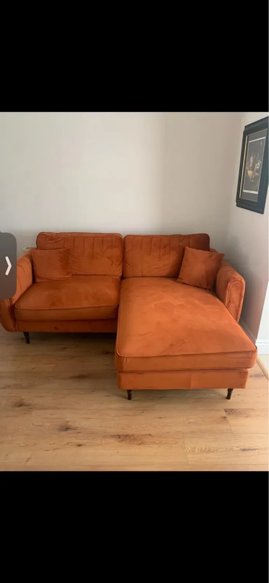 Like new velvet couch