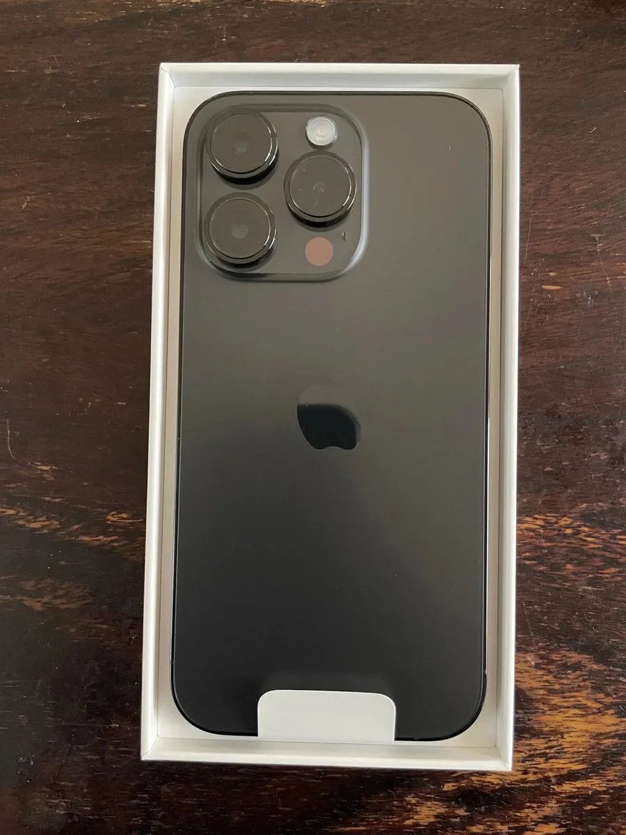 iPhone 13 Pro and 14 Pro - Image 2