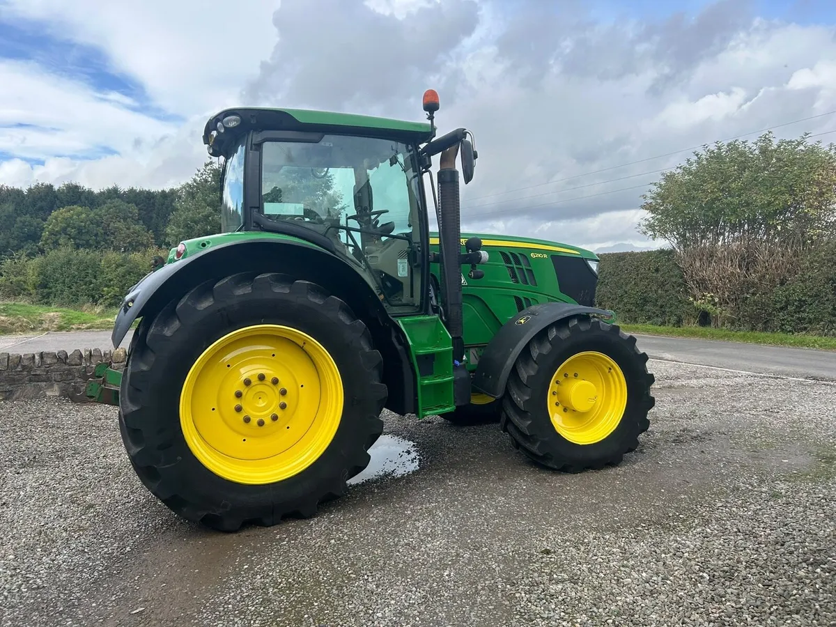 John Deere 6210R 2014 (7267 hours) - Image 3