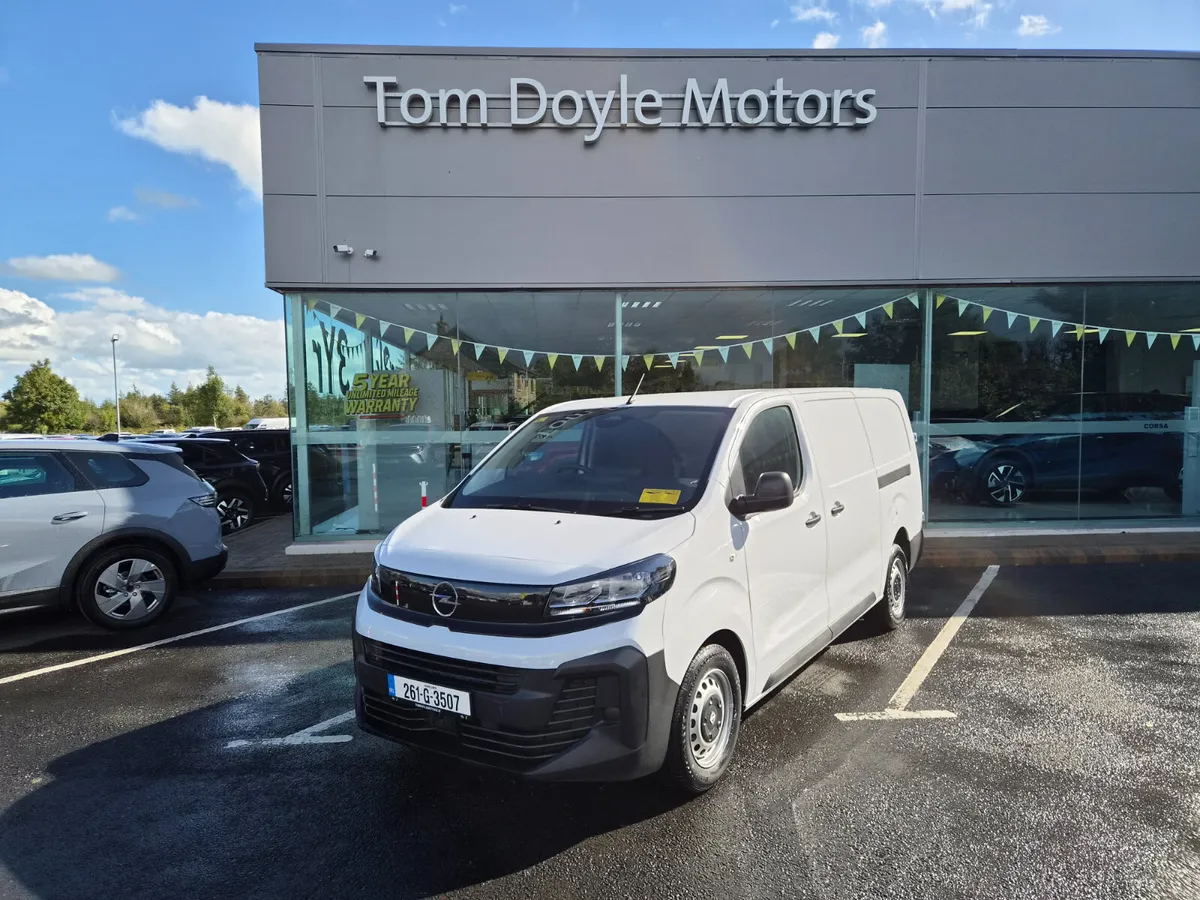 Opel Vivaro 2026 1.5L Diesel Manual DELIVERY MILES - Image 1