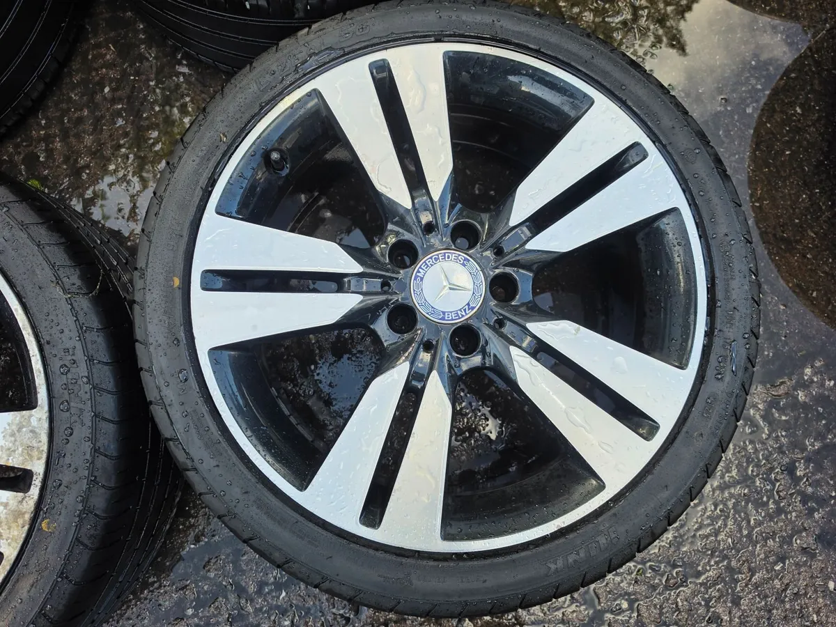 Mercedes Cla R18 Alloy Wheels Genuine - Image 3