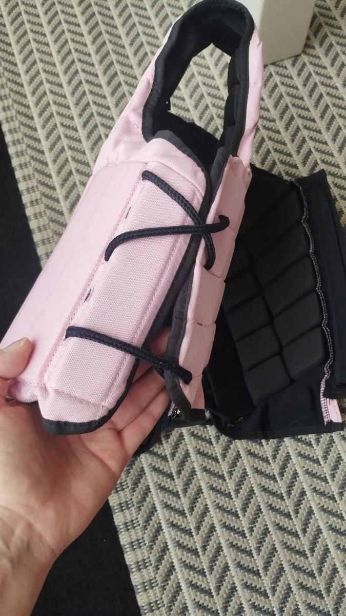Body protector - Image 3