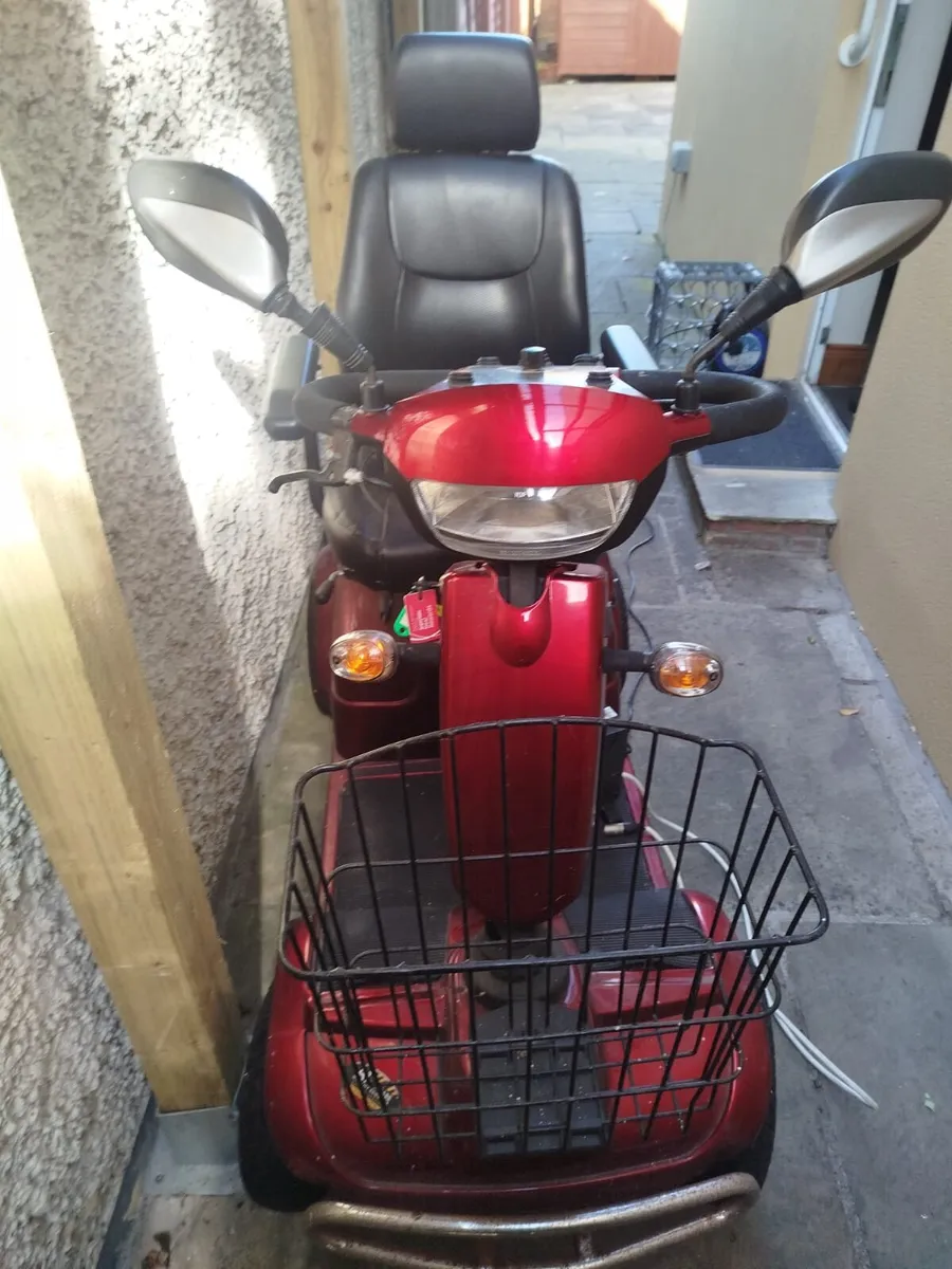 Electric Scooter - Image 3