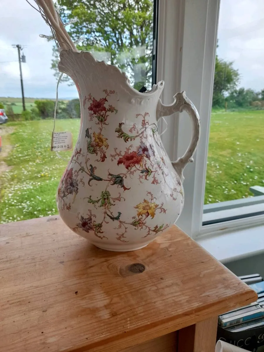 China jugs - Image 2