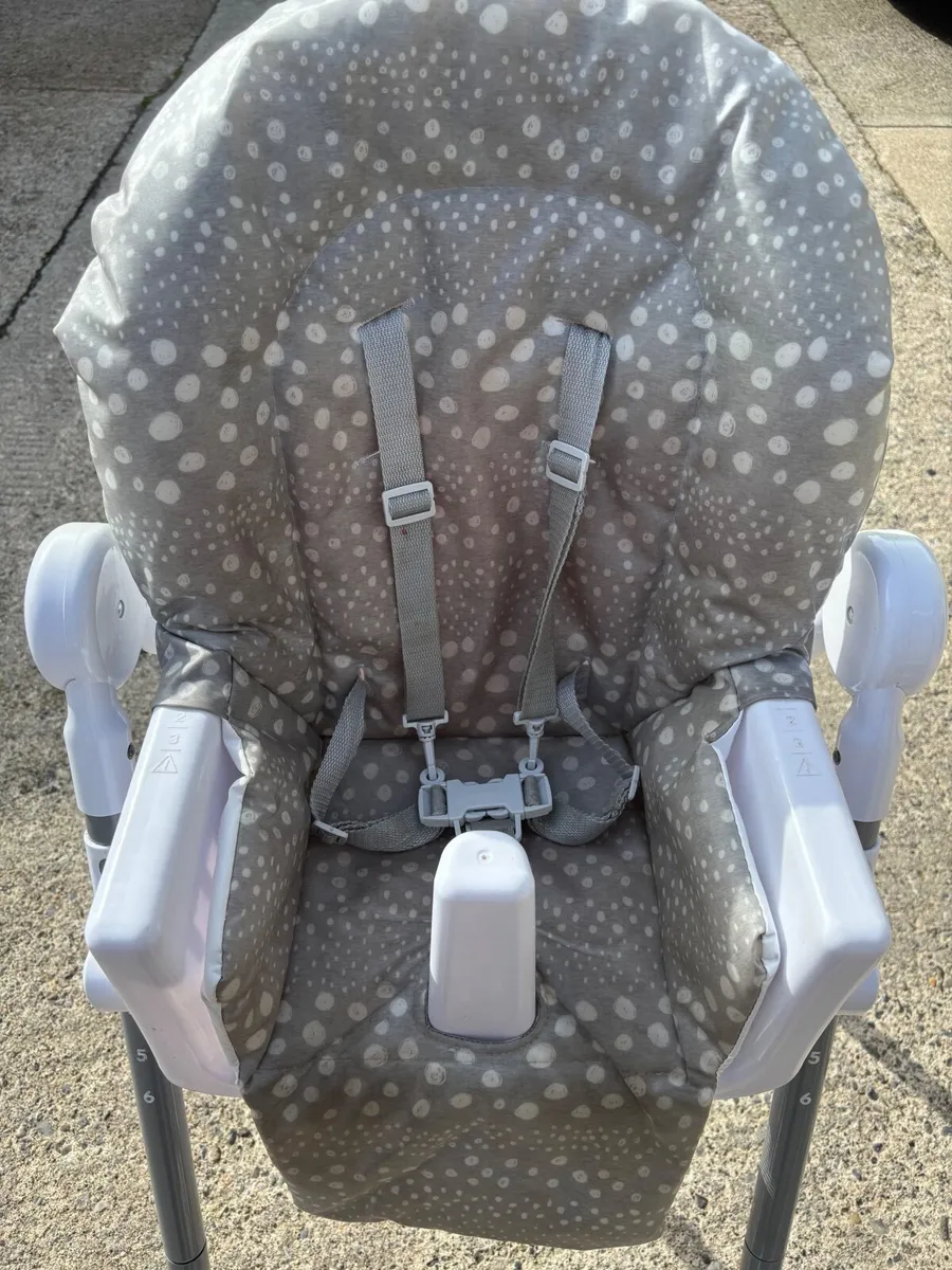Highchair - Image 4